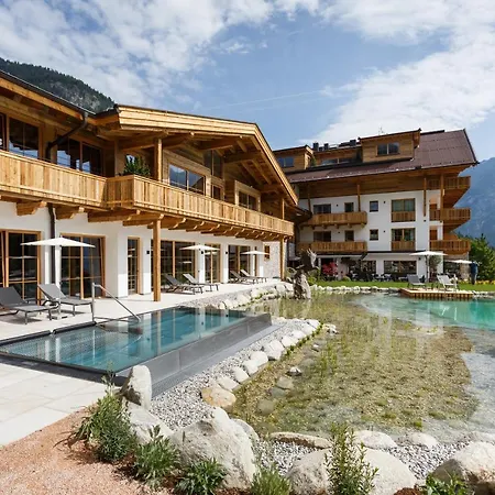 Nova Moments Boutique 4* Pertisau