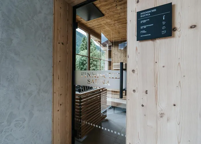 Nova Moments Boutique Hotel 4*