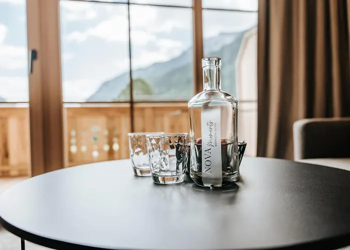 Nova Moments Boutique 4*