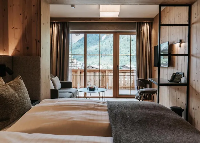 Nova Moments Boutique Hotel 4*