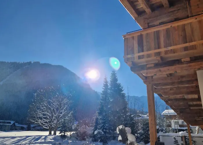 Nova Moments Boutique 4*