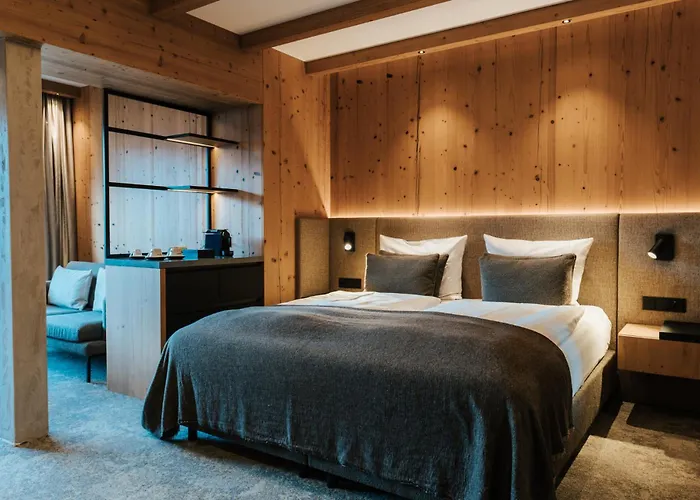 Nova Moments Boutique Hotel 4*