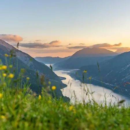 Nova Moments Boutique