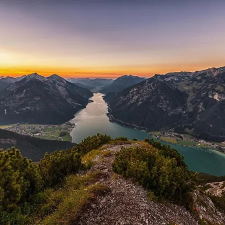 Nova Moments Boutique