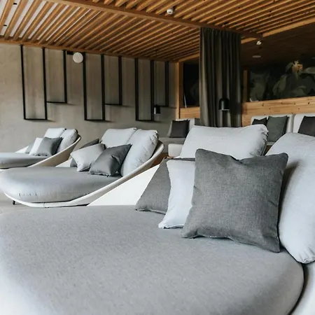 Nova Moments Boutique