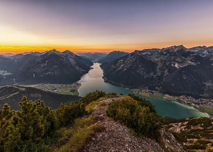 Nova Moments Boutique