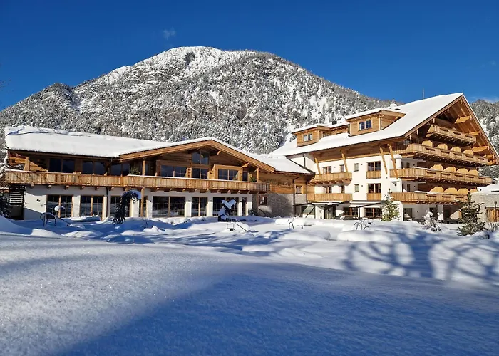 Nova Moments Boutique